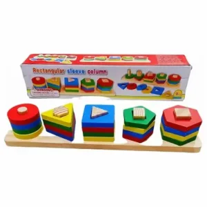 les Colonnes en Bois Multicolores